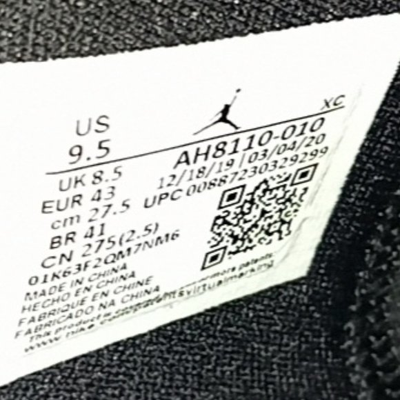 Air Jordans Fly 2 Size 9.5